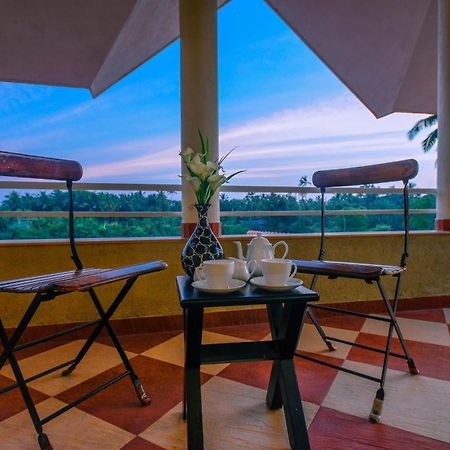 Treehouse Blue Hotel & Villas Colva Ngoại thất bức ảnh