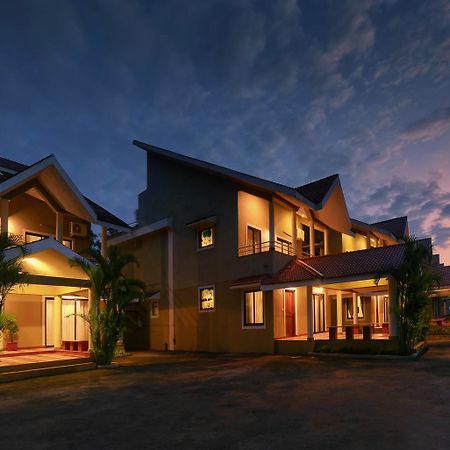 Treehouse Blue Hotel & Villas Colva Ngoại thất bức ảnh