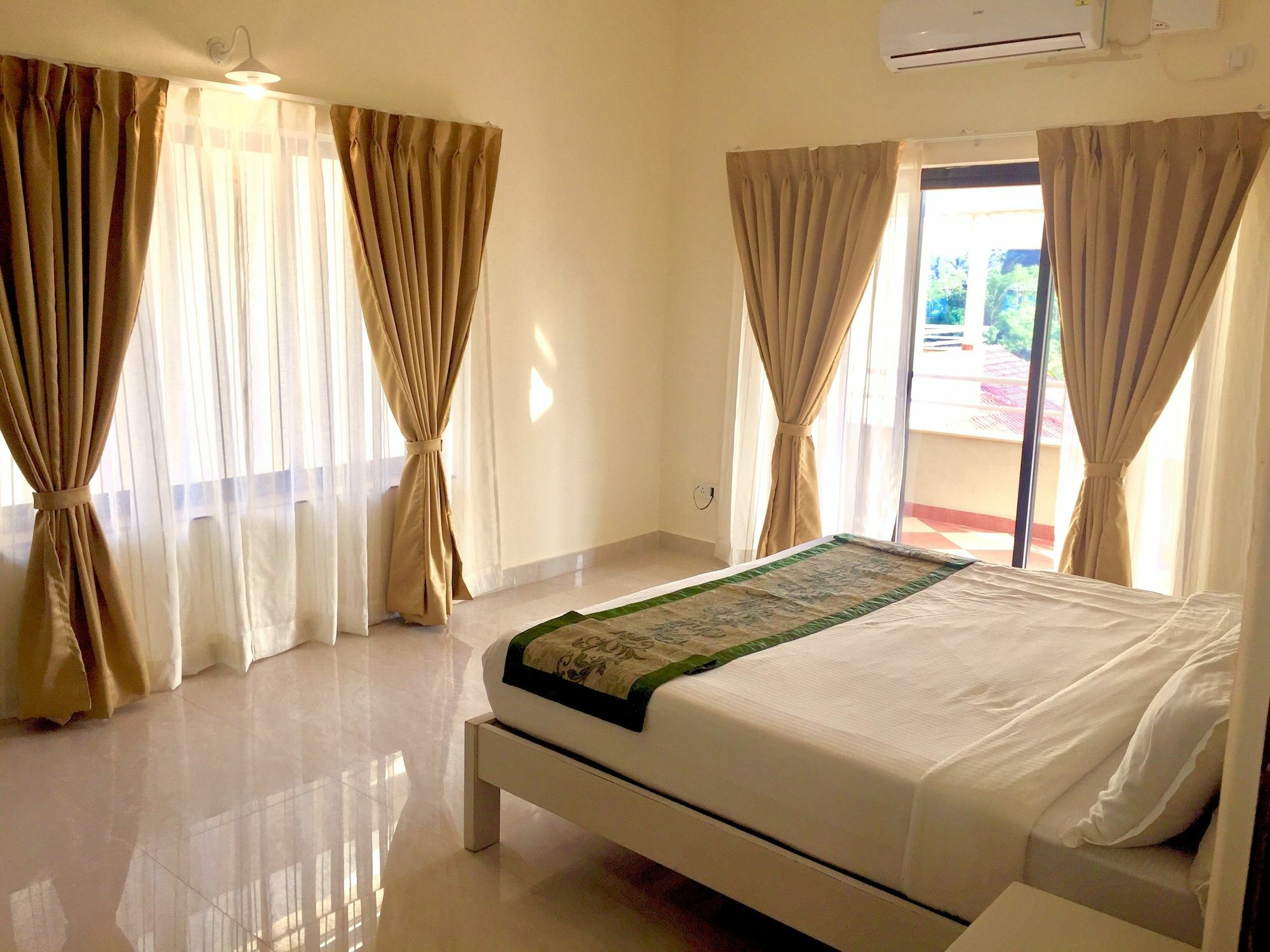 Treehouse Blue Hotel & Villas Colva Ngoại thất bức ảnh